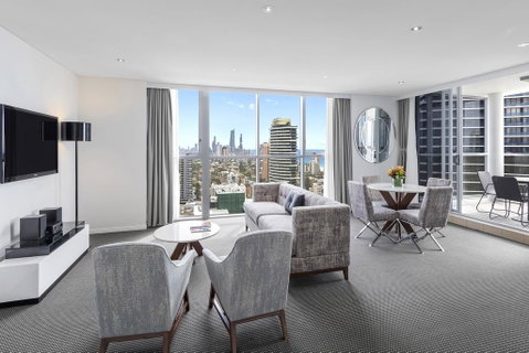 Meriton Suites Broadbeach - Seniors Australia 1