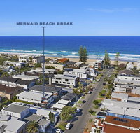 Mermaid Beach Break - Seniors Australia