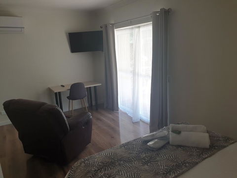 Merry Mary - Seniors Australia 1