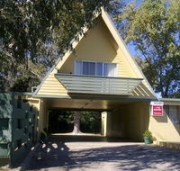 Millers Cottage Motel - Seniors Australia