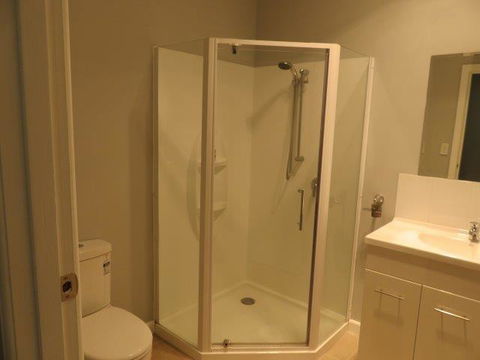 Motel24Seven And Apartments - Seniors Australia 1