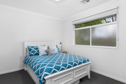 OCEAN BREEZE Family Home - Seniors Australia 3
