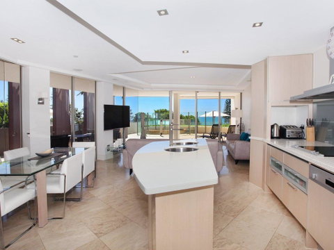 Oceans 201 By G1 Holidays - Seniors Australia 3