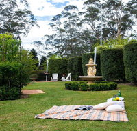 Old Mansfield Loft - gardens gazebo and getaways - Seniors Australia