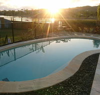 Palm Lakeside Holiday Home - Bowen Whitsundays Queensland - Seniors Australia