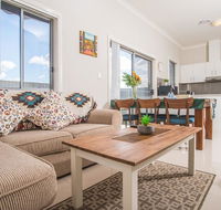 PEACEFUL 2Kingbed RootyHill Townhouse near Station - Seniors Australia
