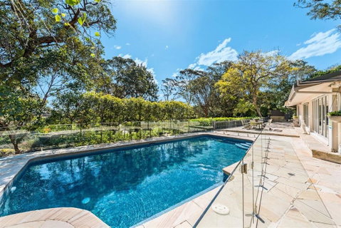 Peaceful And Mature Gardens With Panoramic Views - Seniors Australia 2
