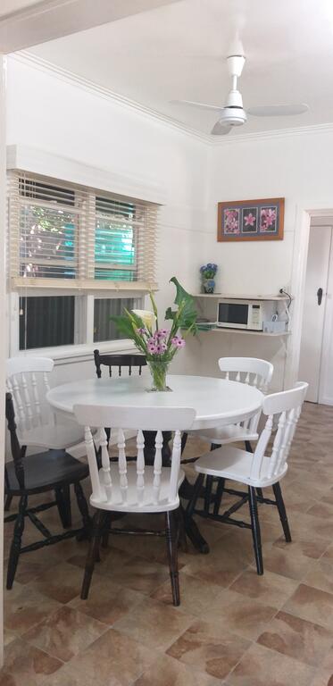 Peaceful Happy Home - Seniors Australia 1