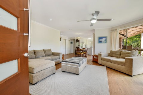 Perfect Family Escape In Mountain Creek - Seniors Australia 1