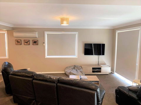 Petersdorf 2 - Jindabyne Townhouse - Seniors Australia 3