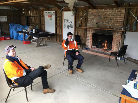 PNL4WDriving Smythesdale - Seniors Australia 1