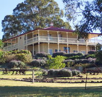 R on the Downs BnB  Cottages - Seniors Australia