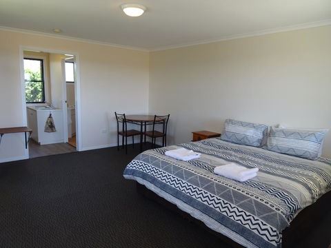 Redgate B&B - Seniors Australia 0