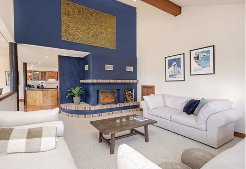 Rimrock - Superior Waterfront Home - Seniors Australia 1