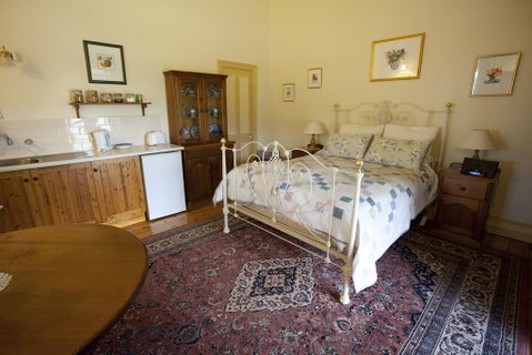 Robe House B&B - Seniors Australia 1