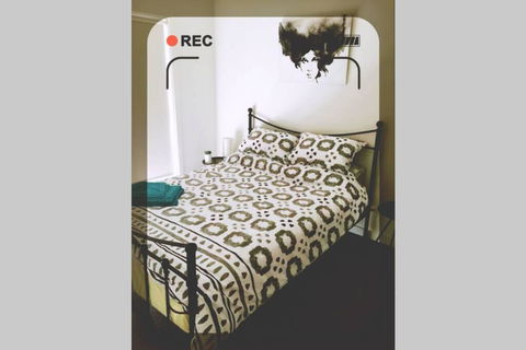 Rosanna Jewel! Up To 4ppl With 2 Bedroom+Parking - Seniors Australia 1