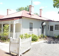 Ross BB Accommodation - Seniors Australia