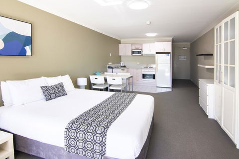 Rydges Horizons Snowy Mountains - Seniors Australia 2