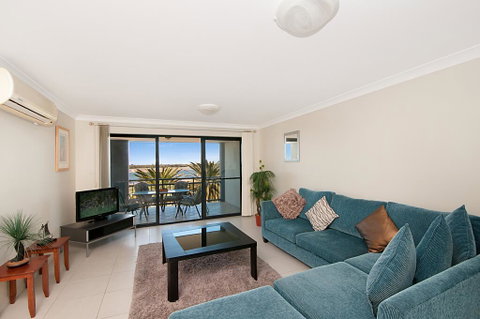 Sandcastles On The Broadwater - Seniors Australia 3