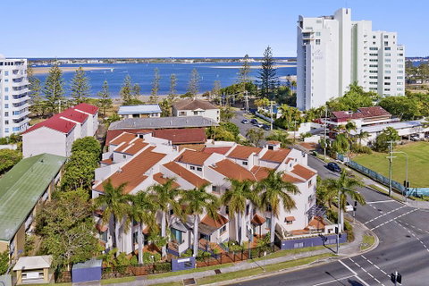 Santa Fe By The Broadwater - Seniors Australia 0