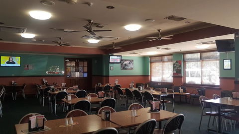 Sarina Hotel - Seniors Australia 3