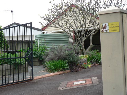 Self-contained 2 Bedroom Apartment - Seniors Australia 0