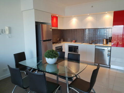 Southport Central Residences With Ocean Views - Seniors Australia 1
