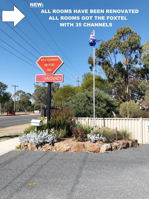 Statesman Motor Inn - Seniors Australia 3