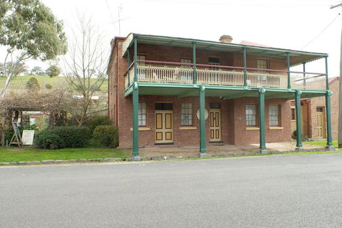 Stoke House - Seniors Australia 2