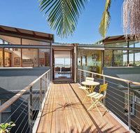 Stunning Architecture with Superb Balmoral Views - Seniors Australia