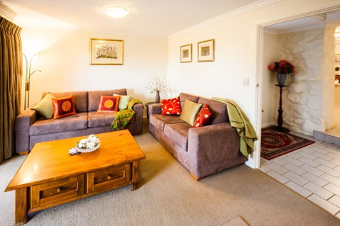 Sunnyside Cottage - Seniors Australia 1