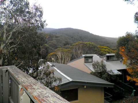 Super Value Thredbo STUDIO & Ante-Room Apartment - Seniors Australia 2