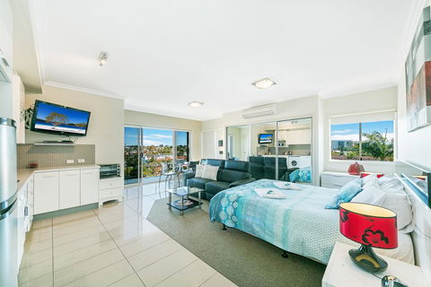 Suttons Beach Apartments - Seniors Australia 1
