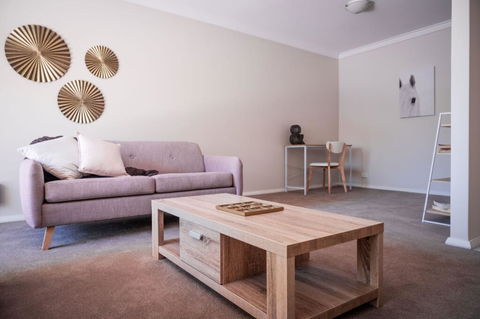 SWAN RIVER STAY, PERTH, WIFI, NETFLIX, APPLECROSS, FREO - Seniors Australia 1