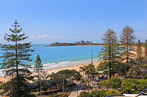 Syrenuse 22 - 3 BDRM Oceanview Apt On Esplanade - Seniors Australia 0