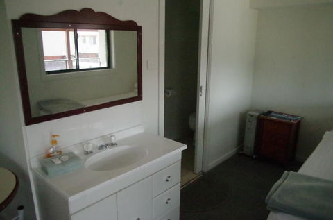 T's Resort & Motel - Seniors Australia 1
