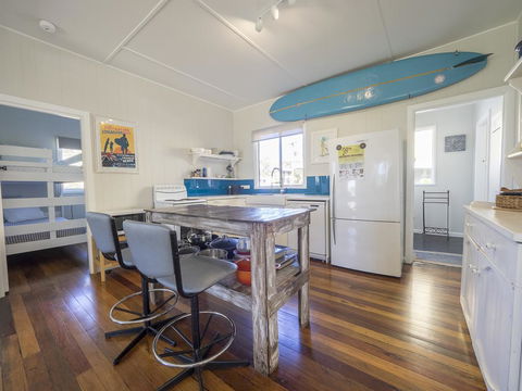 Tallowood Beachfront Cottage - Seniors Australia 3