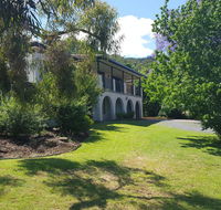 Tamworth Exclusive BB - Seniors Australia