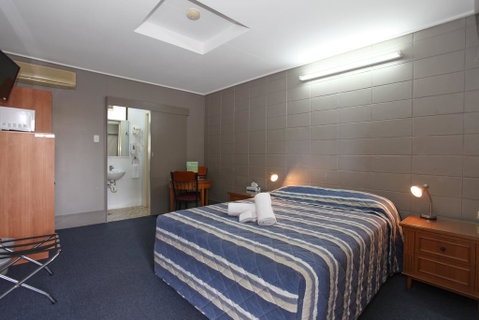 Tandara Hotel Motel - Seniors Australia 0