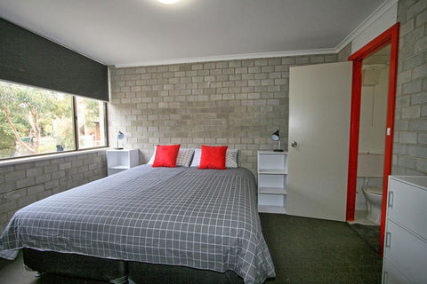 Tanderra 18/28 Park Road - Seniors Australia 1