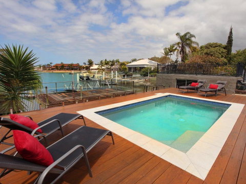 Tarcoola 49 - 4 BDRM Canal Home With Pool - Seniors Australia 0