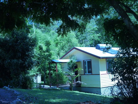 Teretre Cabins Nimbin - Seniors Australia 1
