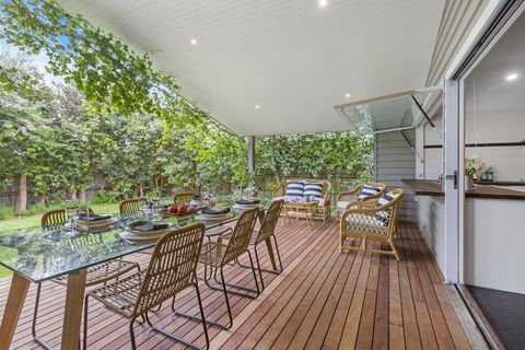 THALASSA HOUSE COASTAL RETREAT DROMANA - Seniors Australia 0