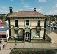 The Bank Guesthouse Glen Innes - Seniors Australia