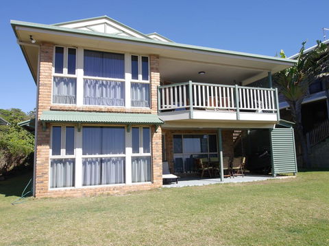 The Barn 2 Upstairs - Seniors Australia 1