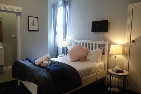 The Bischoff Hotel - Seniors Australia 3