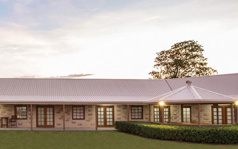 The Block Vista B&B - Seniors Australia 0