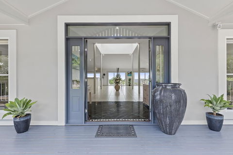 The Country House At Hunchy Montville - Seniors Australia 0