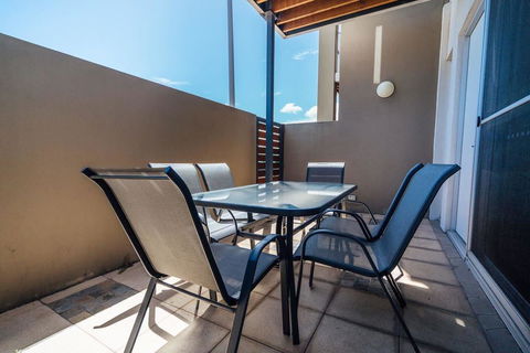 The Cove @ New Port-Pool - Spa - Sauna - Gym & More - Seniors Australia 3