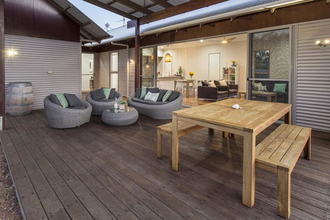 The Deck - Seniors Australia 2